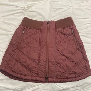 Prana size small fleece lined quilted mini skirt